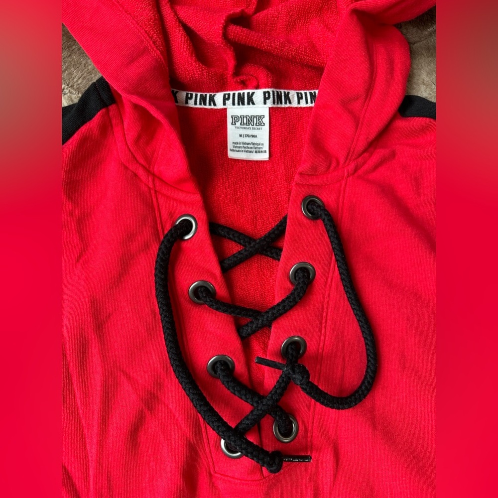 Victoria secret pink crop hoodie - Picture 2 of 6